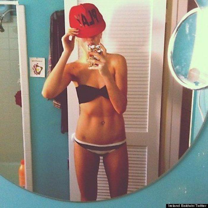 La inapelable respuesta de María Patiño a un usuario que criticó su pecho por una foto en bikini