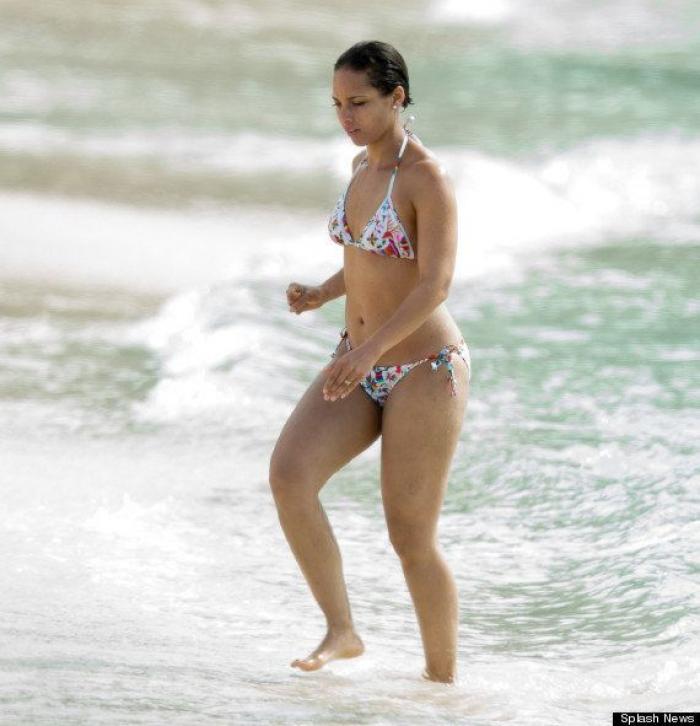 La inapelable respuesta de María Patiño a un usuario que criticó su pecho por una foto en bikini