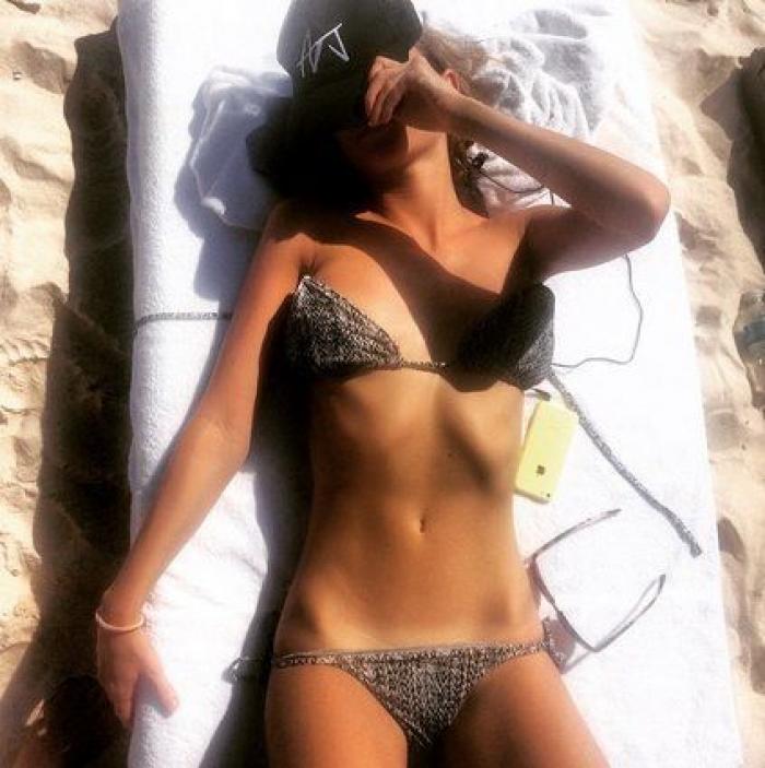 La inapelable respuesta de María Patiño a un usuario que criticó su pecho por una foto en bikini