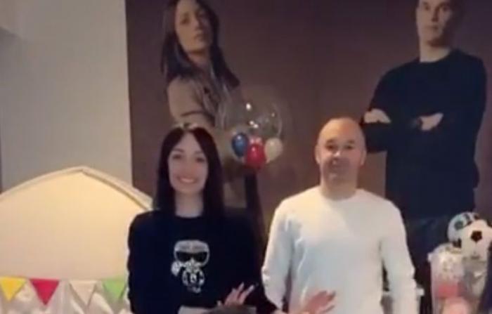 María Patiño enamora al compartir en Instagram una imagen suya de pequeña