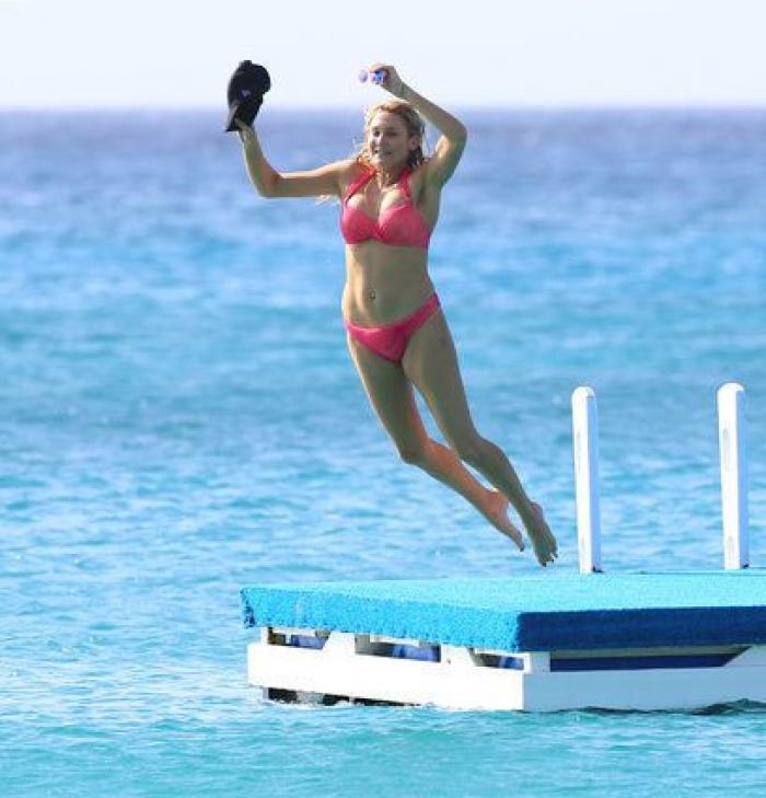 La inapelable respuesta de María Patiño a un usuario que criticó su pecho por una foto en bikini