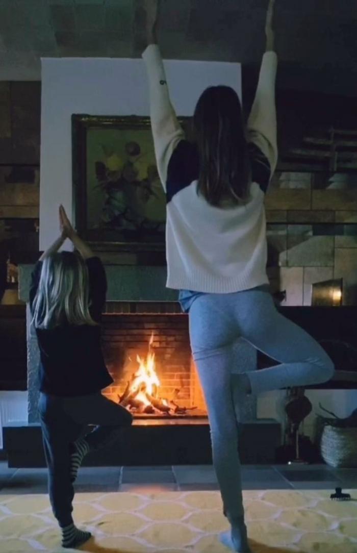 María Patiño enamora al compartir en Instagram una imagen suya de pequeña