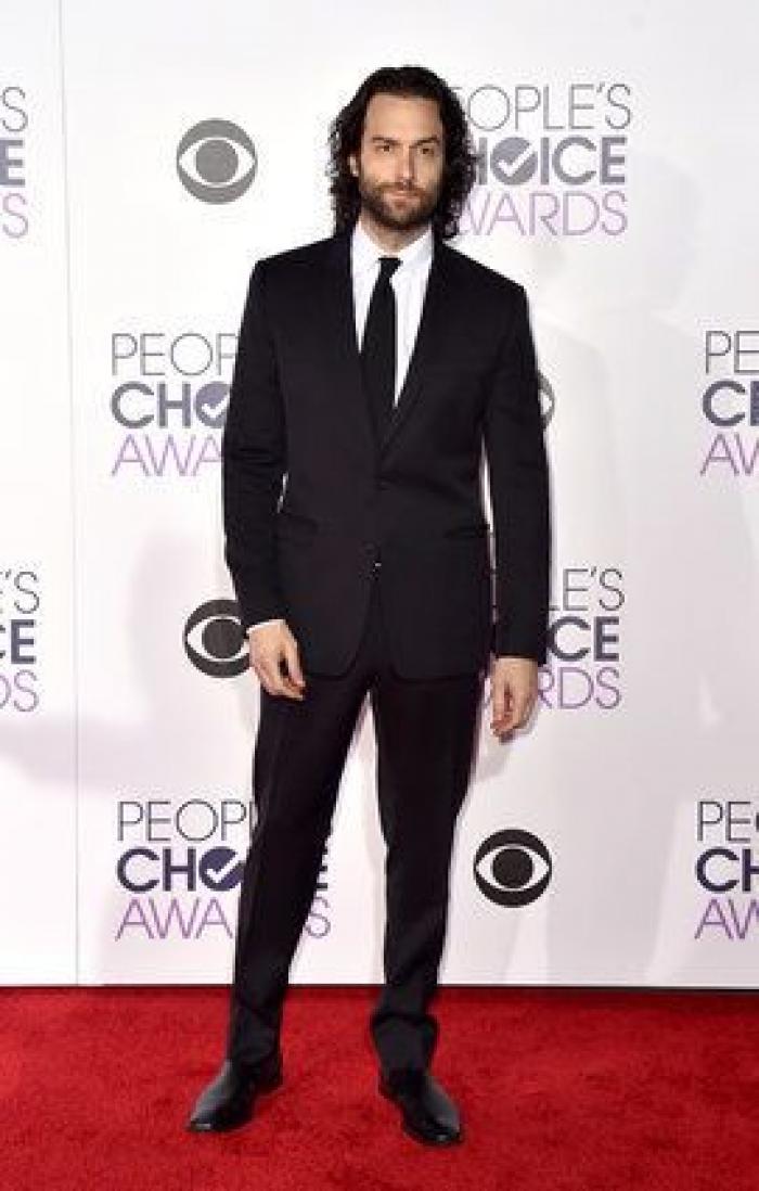 El vestido le jugó una mala pasada a Dakota Johnson en los People's Choice Awards 2016