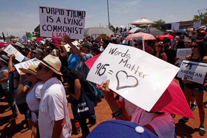 La caricatura de Jim Carrey sobre Trump que engancha a miles de seguidores en Twitter