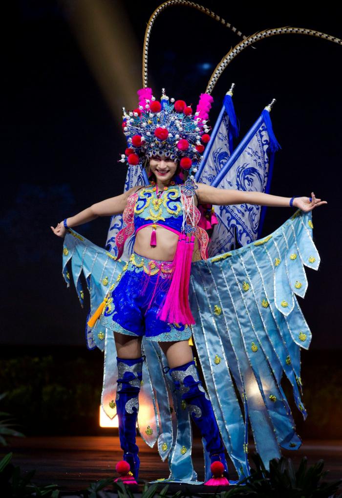 La comentada respuesta de Marta López, novia de Kiko Matamoros, cuando le preguntan qué enfermedad eliminaría del mundo