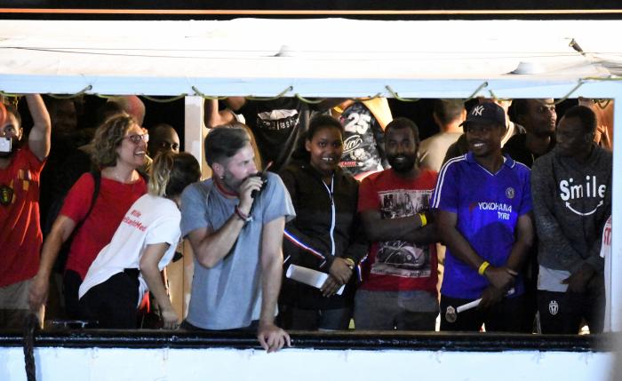 El 'Ocean Viking' desembarcará en Malta tras 14 días de "sufrimiento innecesario"