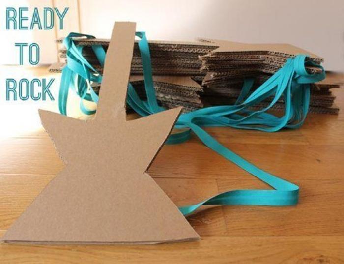 Cómo convertir un calcetín en un conejo de juguete