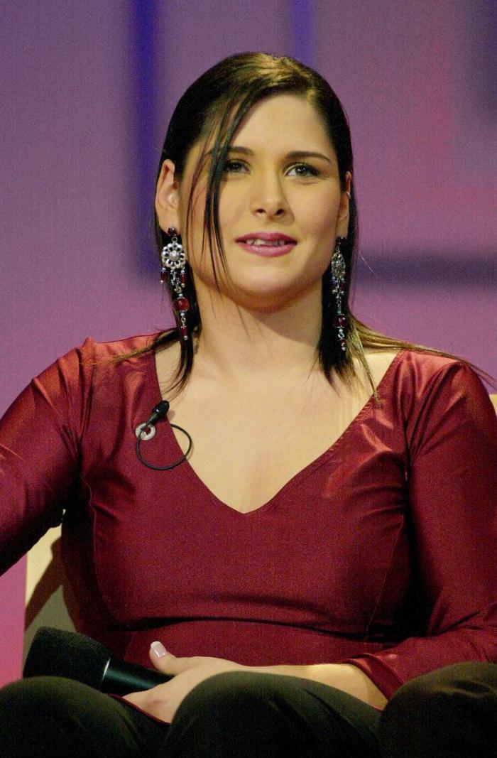 "¿Estamos en directo?": la confusión de Rosa López en pleno 'Mediafest Night Fever'