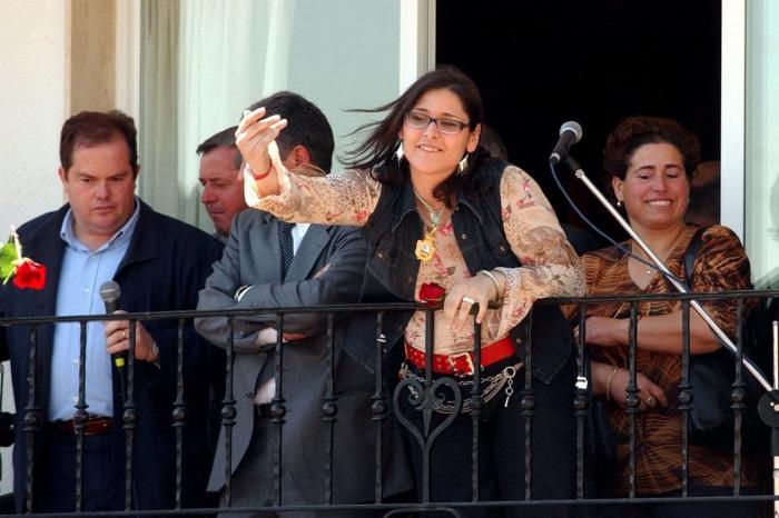 "¿Estamos en directo?": la confusión de Rosa López en pleno 'Mediafest Night Fever'