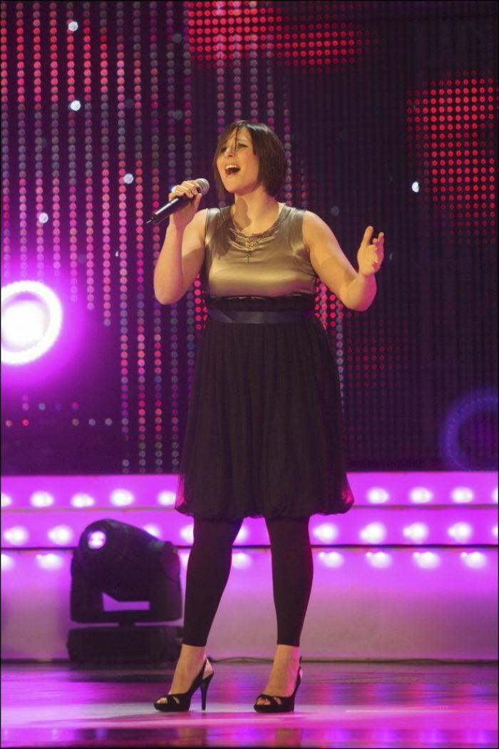 "¿Estamos en directo?": la confusión de Rosa López en pleno 'Mediafest Night Fever'