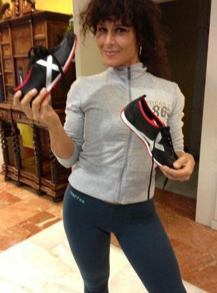 "¿Estamos en directo?": la confusión de Rosa López en pleno 'Mediafest Night Fever'