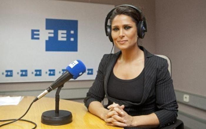 "¿Estamos en directo?": la confusión de Rosa López en pleno 'Mediafest Night Fever'