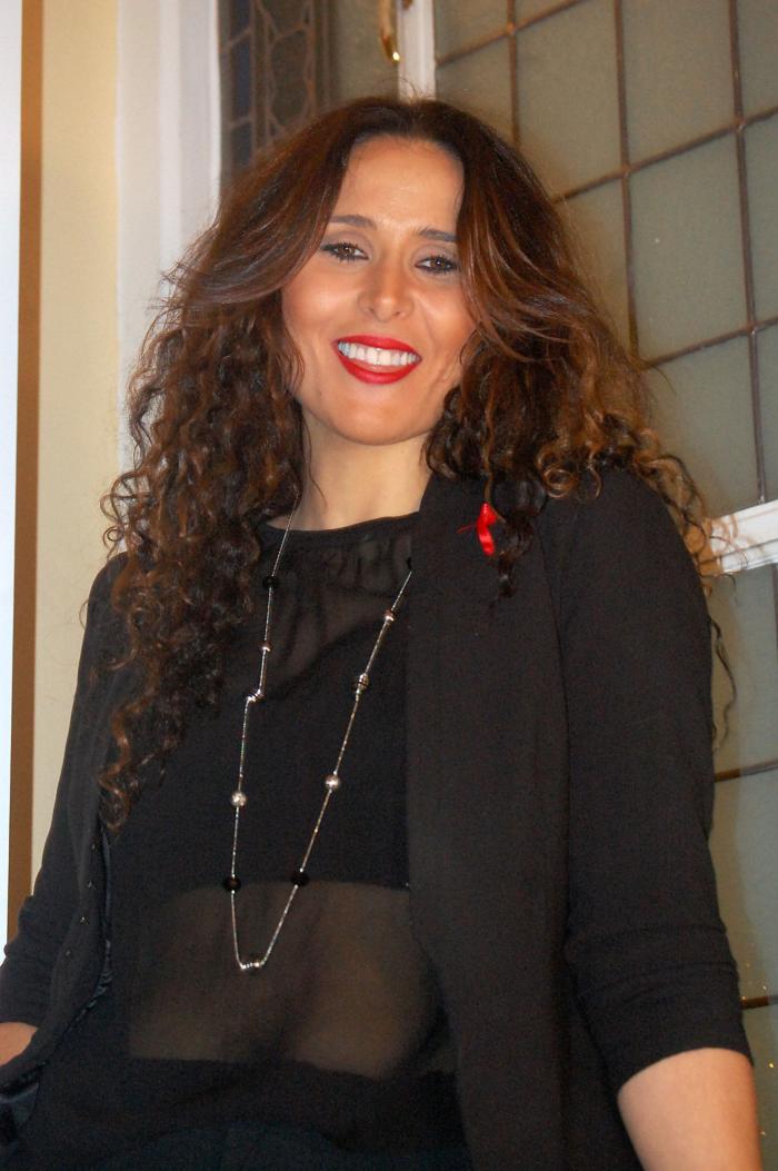 "¿Estamos en directo?": la confusión de Rosa López en pleno 'Mediafest Night Fever'