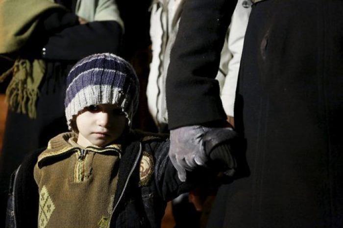 La ayuda llega a la sitiada y moribunda ciudad siria de Madaya: "Hay gente, pero no hay vida"