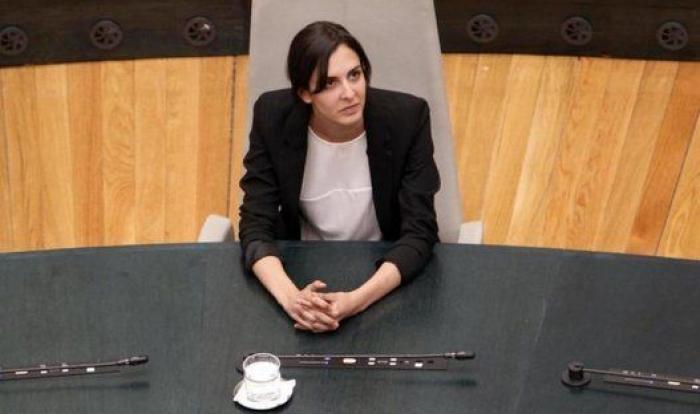 Indignación por el comentario de Macarena Olona sobre el aspecto físico de Rita Maestre