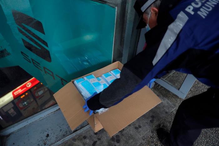 El Gobierno establece un sistema de franjas horarias para las salidas a partir del sábado