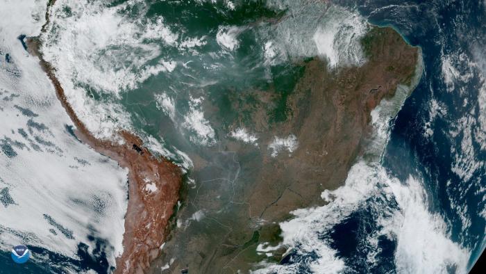 Brasil, dispuesto a recibir el dinero para la Amazonia, pero sólo si maneja cada céntimo