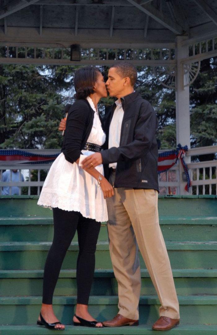 La 'reducida' fiesta de cumpleaños de Obama: más de 200 invitados y sin mascarillas