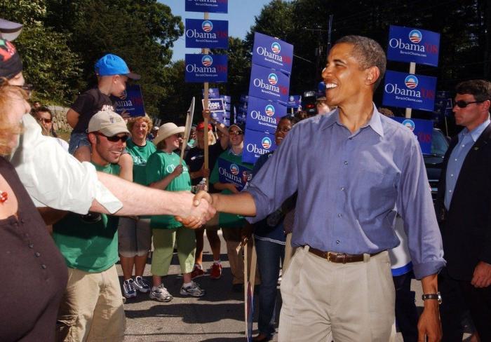 La 'reducida' fiesta de cumpleaños de Obama: más de 200 invitados y sin mascarillas