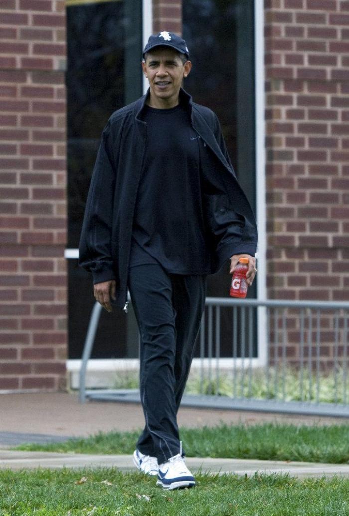 La 'reducida' fiesta de cumpleaños de Obama: más de 200 invitados y sin mascarillas