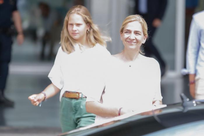 "Una cosa íntima": Felipe VI corta a su hija ante esta pregunta de los periodistas