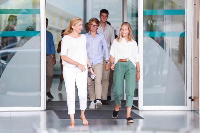 "Una cosa íntima": Felipe VI corta a su hija ante esta pregunta de los periodistas