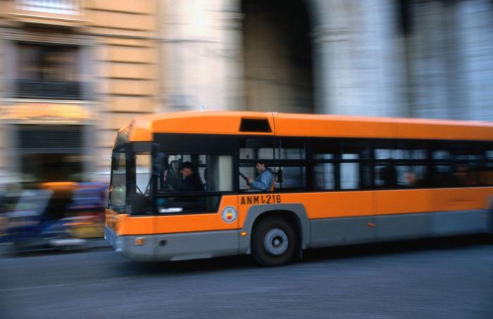 El Gobierno de EEUU niega la renovación del pasaporte a hispanos estadounidenses en la frontera