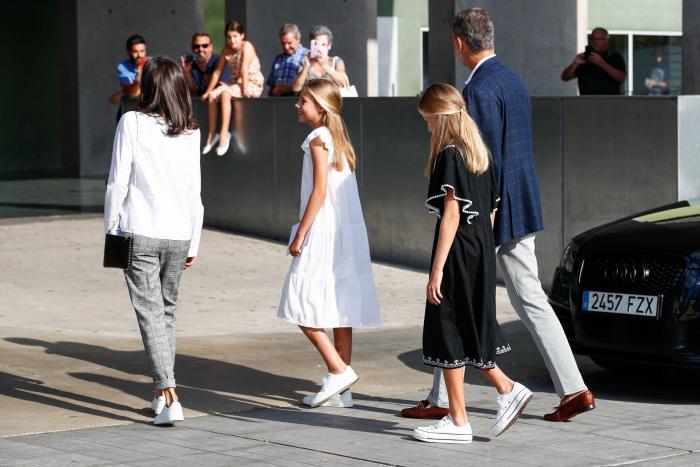 Dónde comprar el vestido que lució la princesa Leonor para visitar al rey