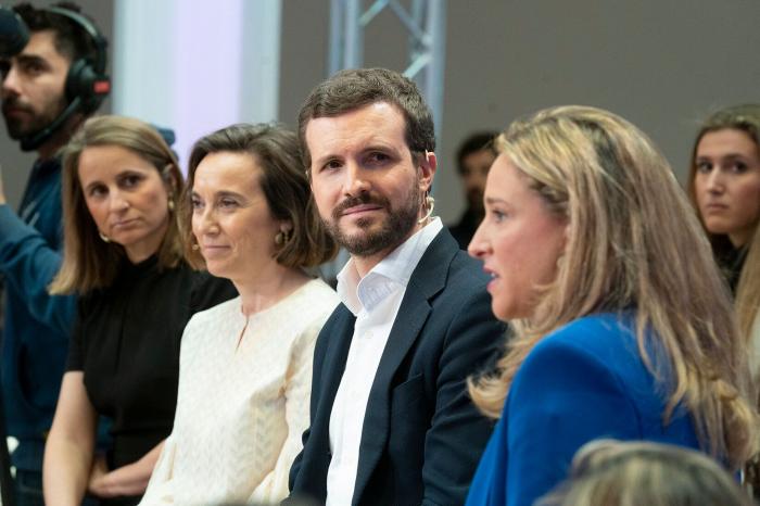 El duro artículo de 'The Guardian' sobre algunos políticos españoles: "Usan el virus como garrote"