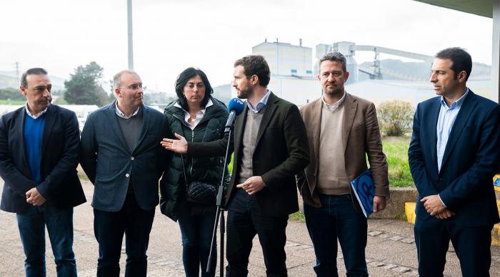 El duro artículo de 'The Guardian' sobre algunos políticos españoles: "Usan el virus como garrote"