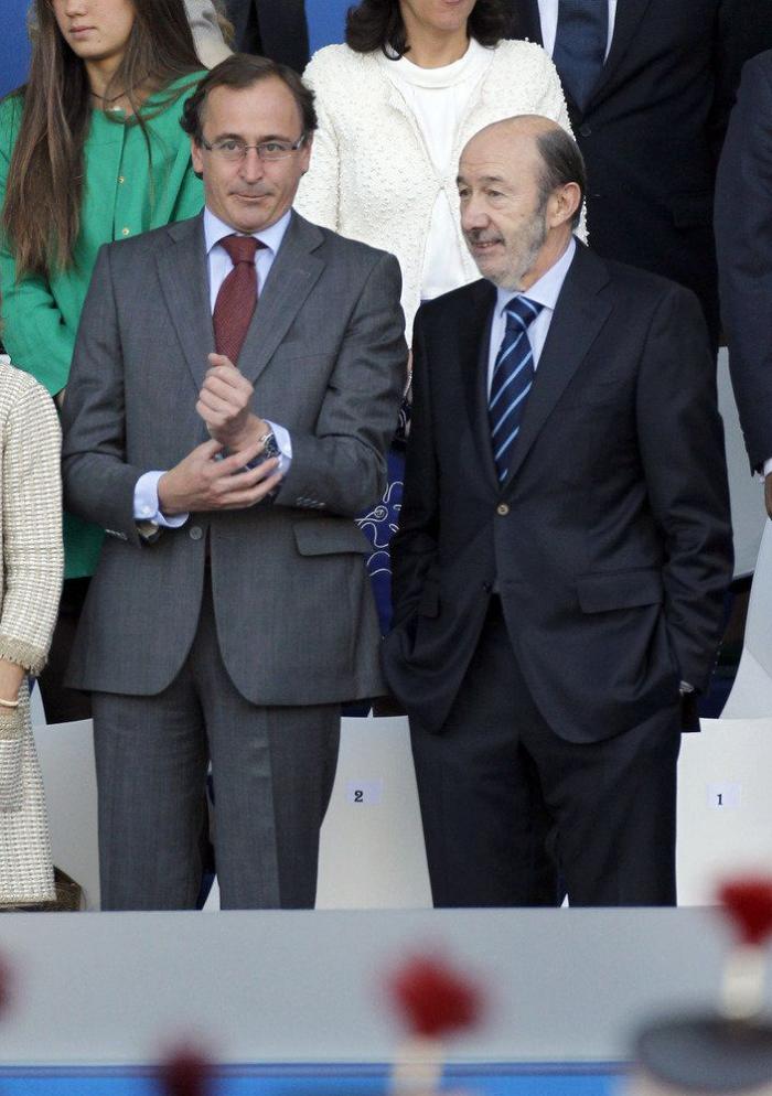 Directo: El Príncipe debuta presidiendo el desfile militar del 12 de octubre