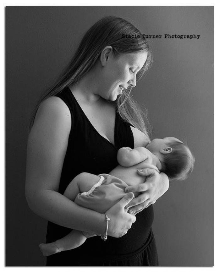 Esta mujer se sacó leche para su bebé en pleno triatlón