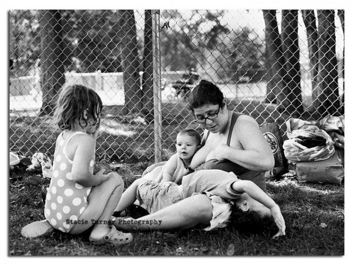 Esta mujer se sacó leche para su bebé en pleno triatlón
