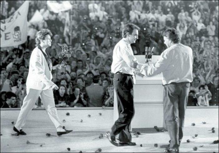 Zapatero: "Los ciudadanos han exigido que el Gobierno dependa de ERC"