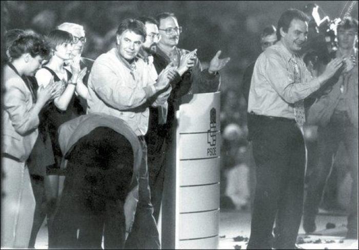 Zapatero: "Los ciudadanos han exigido que el Gobierno dependa de ERC"