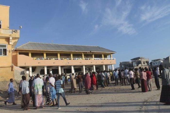 Al menos 20 muertos en el ataque de Al Shabab a un hotel de Mogadiscio