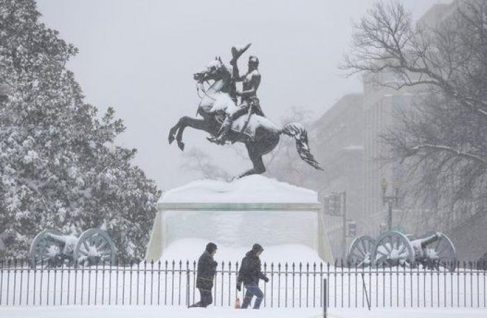 La fuerte tormenta se intensifica en el este de EEUU y amenaza a Nueva York (FOTOS)