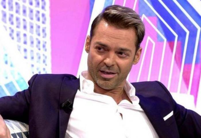 Jorge Javier Vázquez se mosquea con los funcionarios de Correos por lo que ocurrió en 'GH VIP'