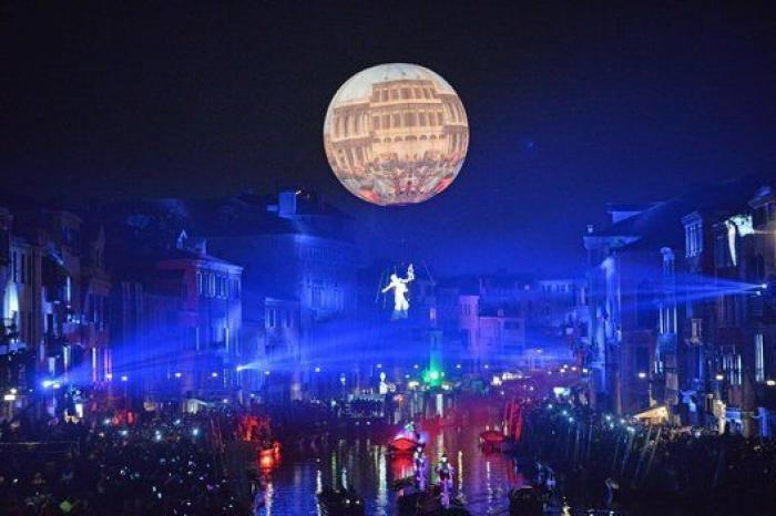 Máscaras, zombies y góndolas: arranca el Carnaval de Venecia 2016