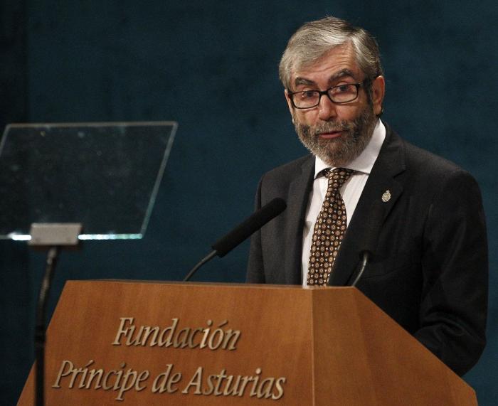 El príncipe reivindica la "gran nación" de España y llama a no repetir "los errores" del pasado