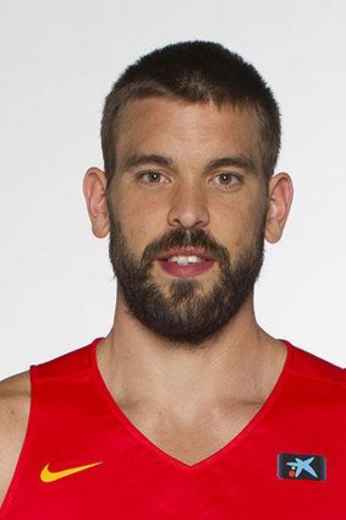 El tuit de Manolo Lama sobre la final de baloncesto por el que le llueven críticas: "Ni un solo jugador de color"