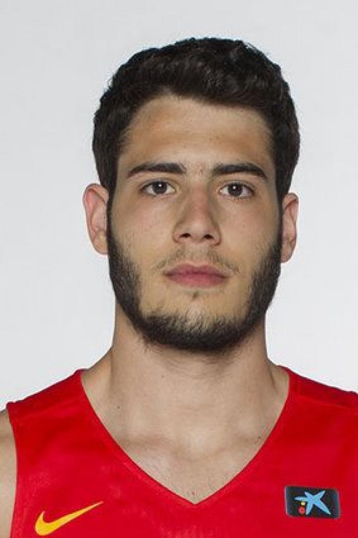 El tuit de Manolo Lama sobre la final de baloncesto por el que le llueven críticas: "Ni un solo jugador de color"