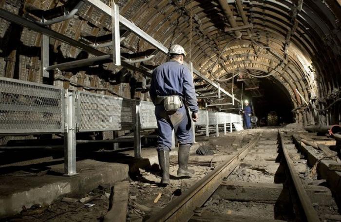 Pozo Emilio del Valle: Una mina de 694 metros de profundidad inaugurada hace 19 años (FOTOS)