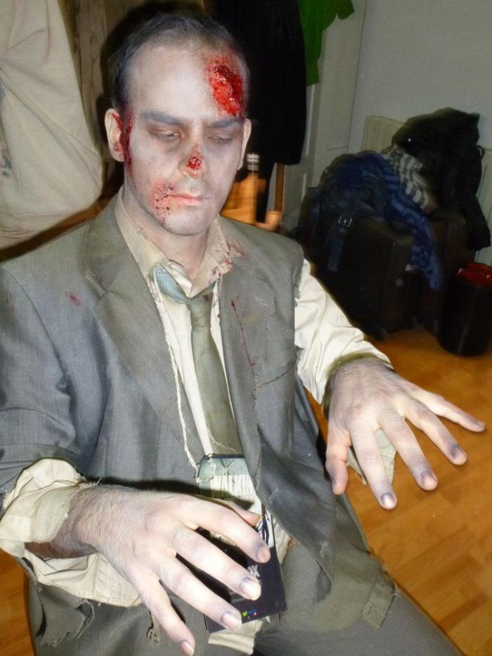 Maquillaje para Halloween: tutoriales para convertirte en zombie (VÍDEOS)