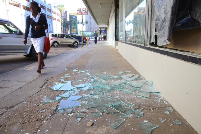Seis muertos en Zimbabue durante las protestas tras las primeras elecciones presidenciales sin Mugabe