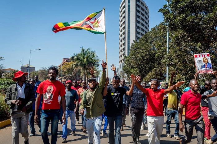 Seis muertos en Zimbabue durante las protestas tras las primeras elecciones presidenciales sin Mugabe