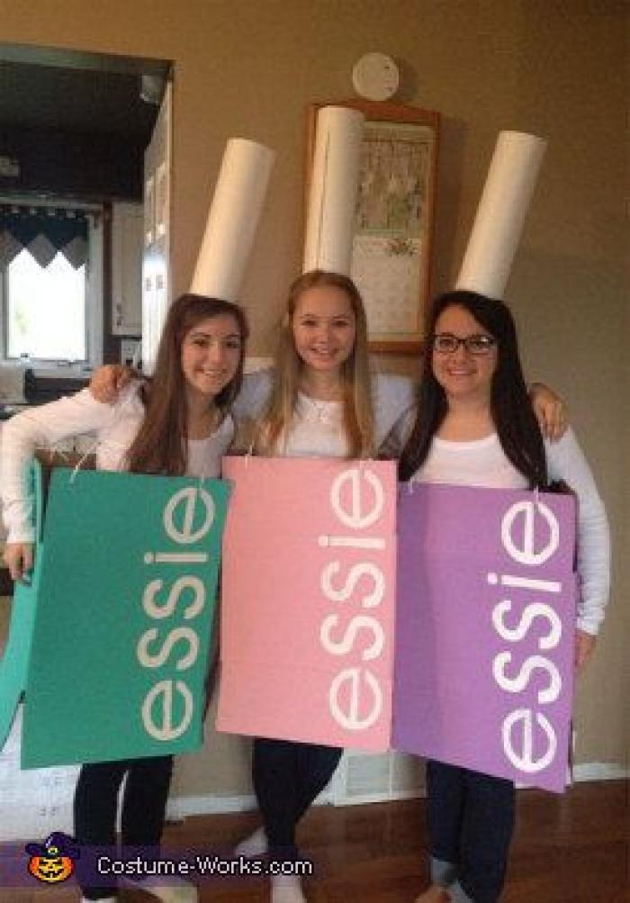 El PP vasco pide disculpas después de que un edil de Durango se disfrazara de nazi