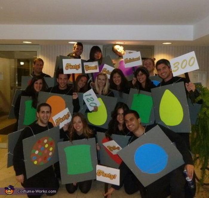 El PP vasco pide disculpas después de que un edil de Durango se disfrazara de nazi