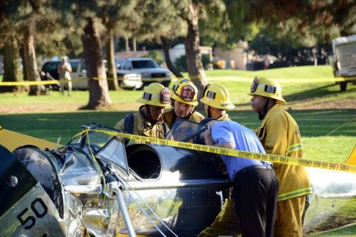 Harrison Ford, investigado por sobrevolar un avión de pasajeros con su avioneta