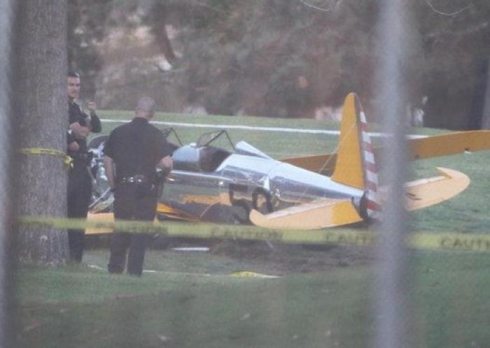 Harrison Ford, investigado por sobrevolar un avión de pasajeros con su avioneta